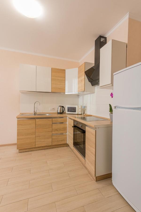 Уютная Квартира В Жк Острова Kryzhanivka Bagian luar foto